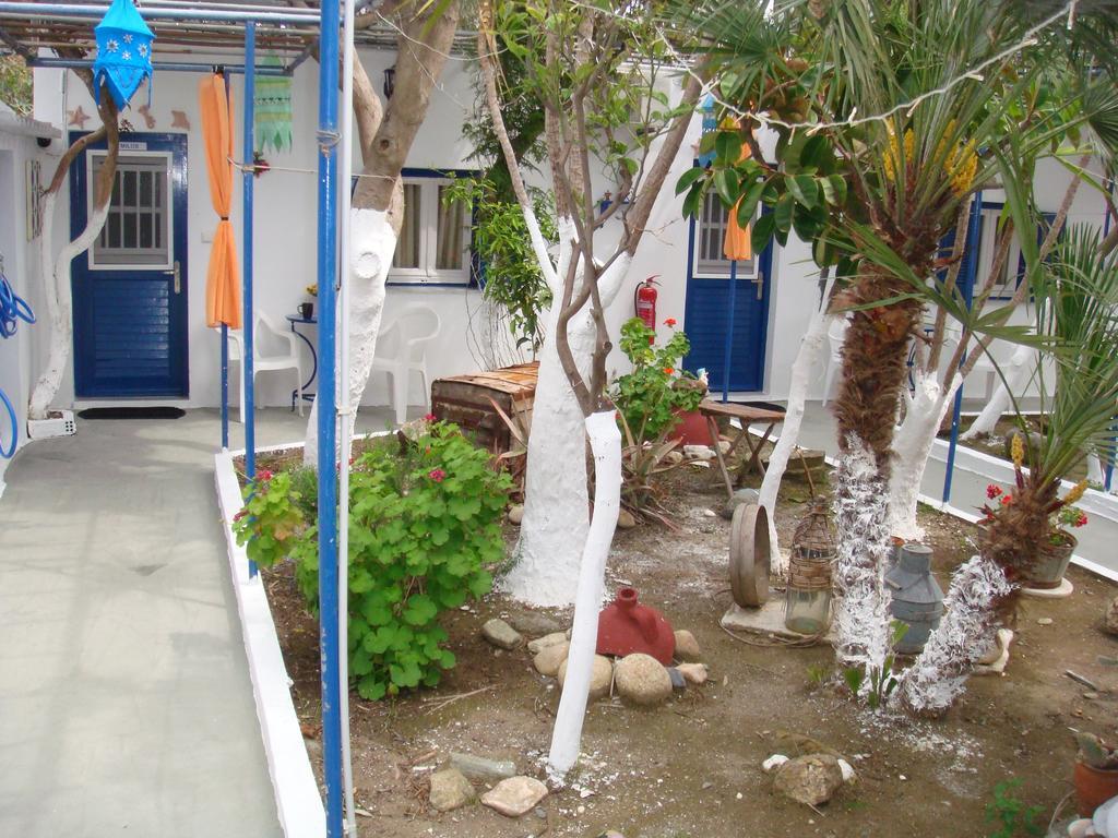 Boussetil Rooms Capanmat Tínos Exterior foto